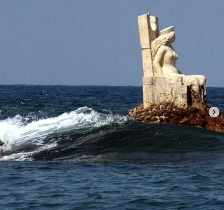 Statue of queen zenobia latakia sea